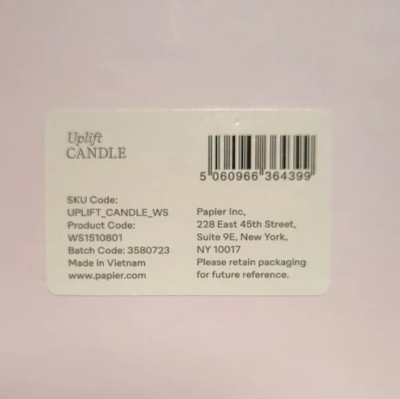 Papier Uplift Pink Bergamot and Lemon Pink Candle - Picture 2 of 5